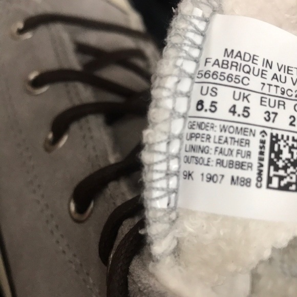 CONVERSE PLATFORM HIGH TOP BRAND NEW - Picture 14 of 16